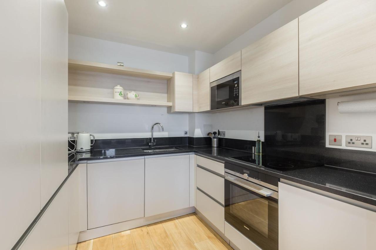 Portobello Apt With Floor-To-Ceiling Views London Eksteriør billede