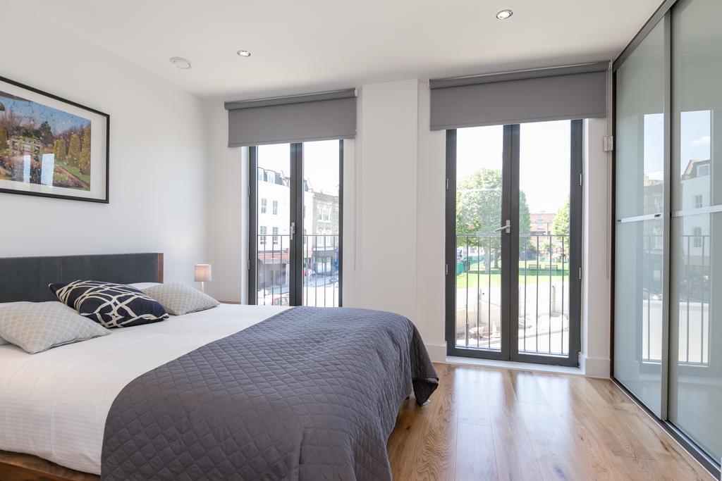 Portobello Apt With Floor-To-Ceiling Views London Eksteriør billede