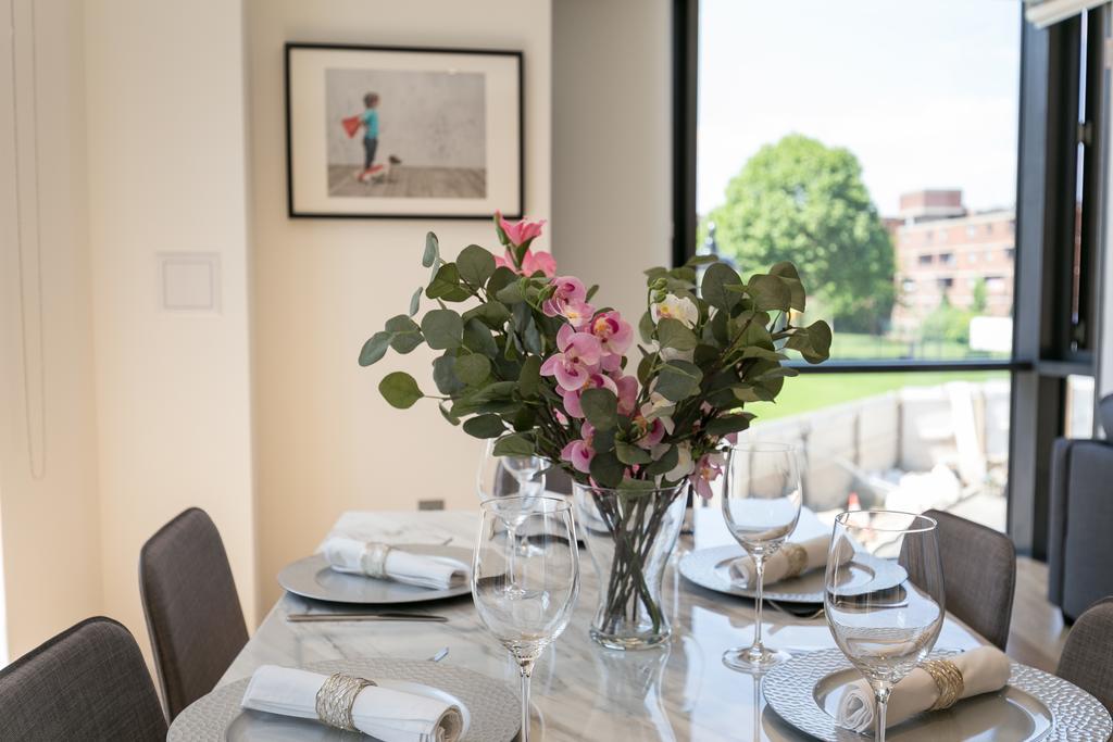 Portobello Apt With Floor-To-Ceiling Views London Eksteriør billede