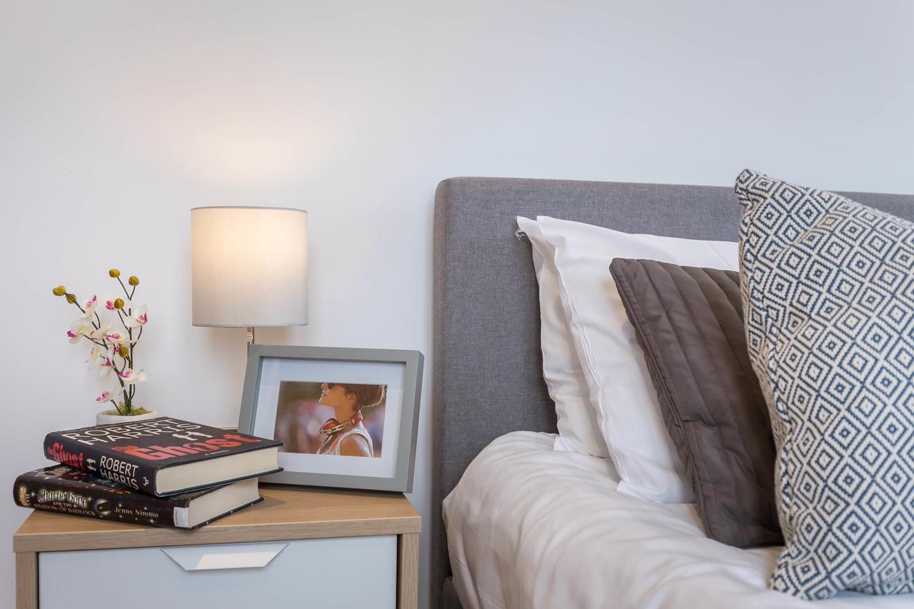 Portobello Apt With Floor-To-Ceiling Views London Eksteriør billede